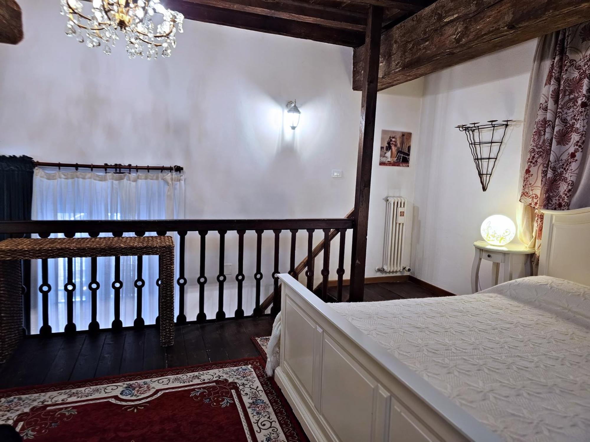 Residenza Saragozza Nuovo Stile Gipsy 2025 ! Apartment Bologna Ngoại thất bức ảnh